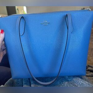 Coach Signature Tote